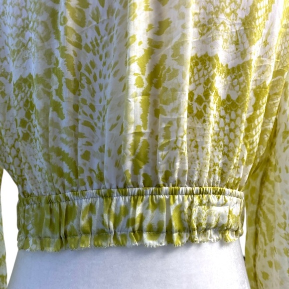 All Saints Clara Noche Snake Print Top Size 4 NWT Lime Green Cropped - Picture 10 of 17